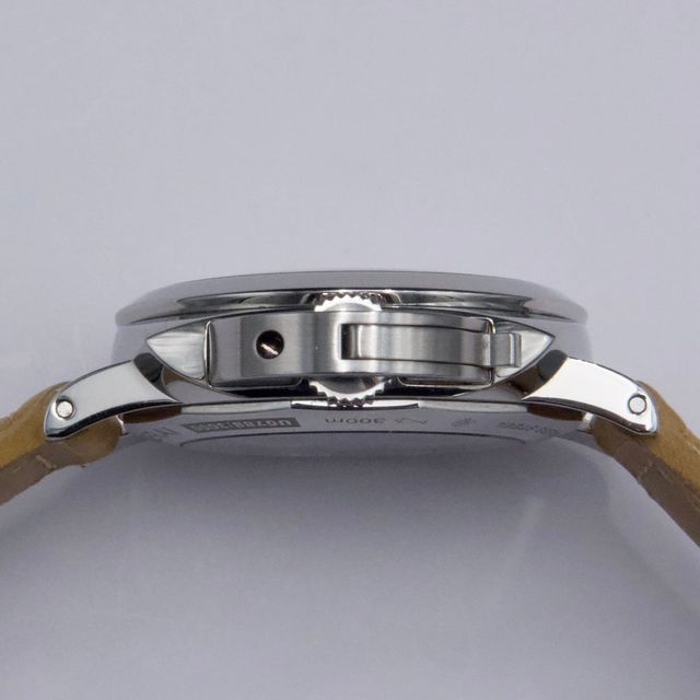 Panerai Luminor 1950 PAM01359 Image 4